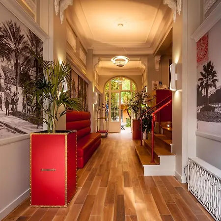 Excelsior Centre By Happyculture ホテル