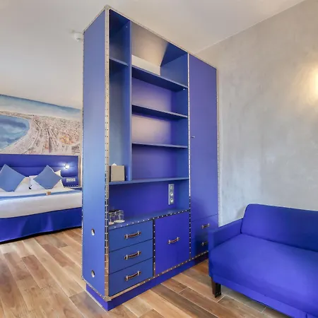 Excelsior Centre By Happyculture Hotel