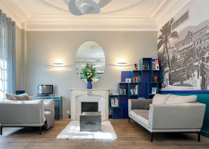 Excelsior Centre Hotel 4*