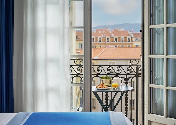 Excelsior Centre By Happyculture 4*