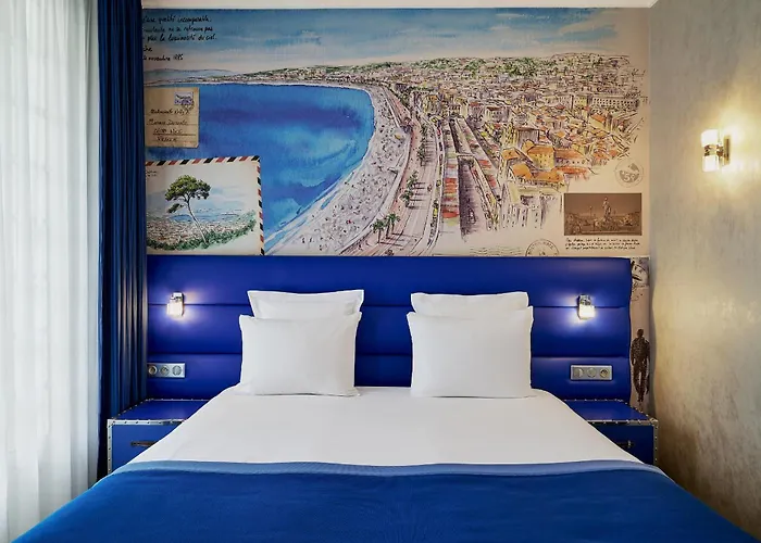Excelsior Centre By Happyculture 酒店 4*