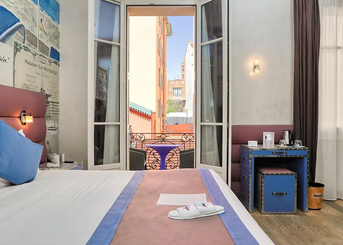 Excelsior Centre By Happyculture Hotel 4*
