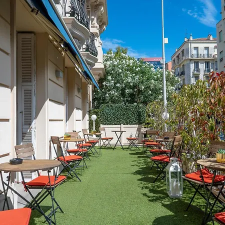 Excelsior Centre By Happyculture Ξενοδοχείο 4*