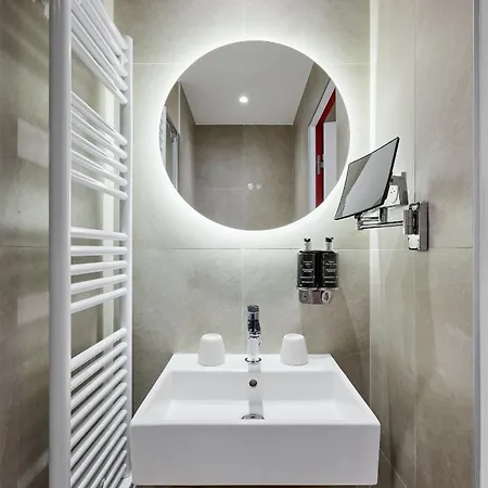 Ξενοδοχείο Excelsior Centre By Happyculture 4*